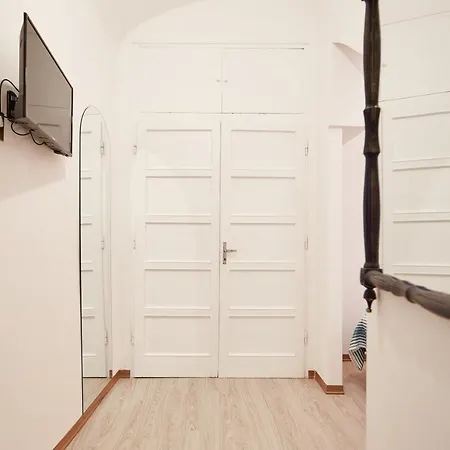 Mini Borgo Pinti * 피렌체